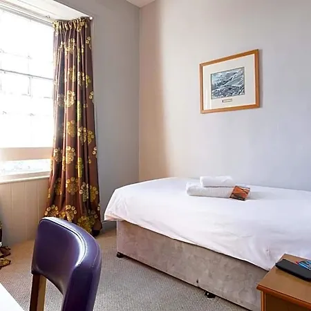 The Derwentwater מלון 3*