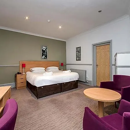The Derwentwater 3*